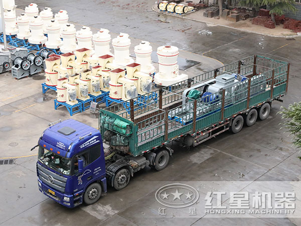 時産20噸雙輥破碎機發貨