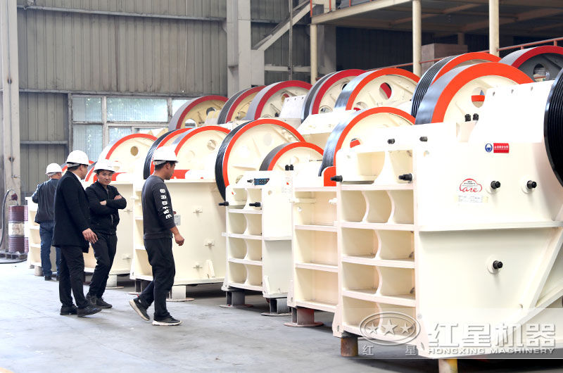 用戶來廠到設備生産車間參觀