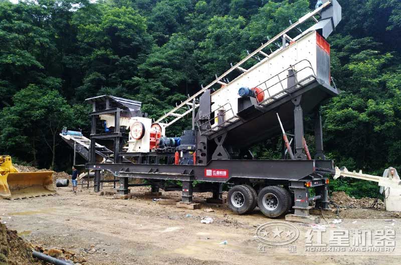 車載式建築垃圾破碎機