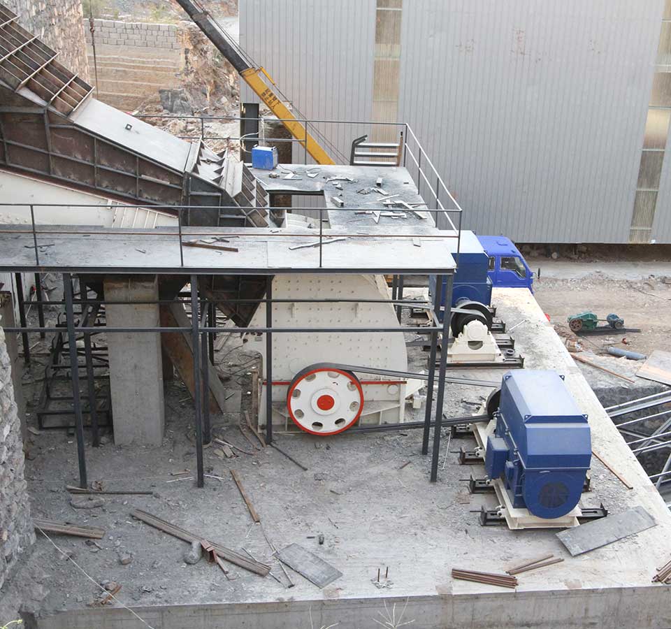 河南新鄉大型石子破碎生産線現場
