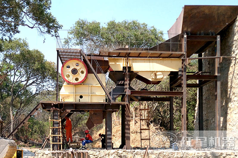 PE400×600颚式破碎機生産現場圖