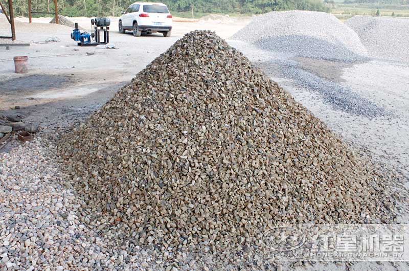 經過颚式破碎機處理後物料