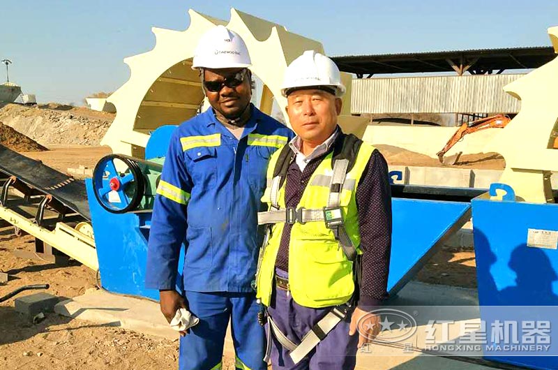 紅星售後人員為贊比亞客戶提供服務