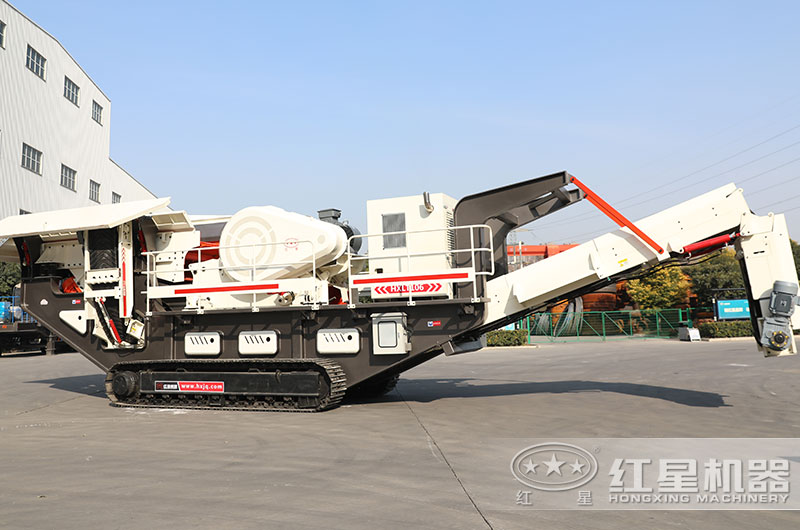 大型移動式建築垃圾粉碎機圖片