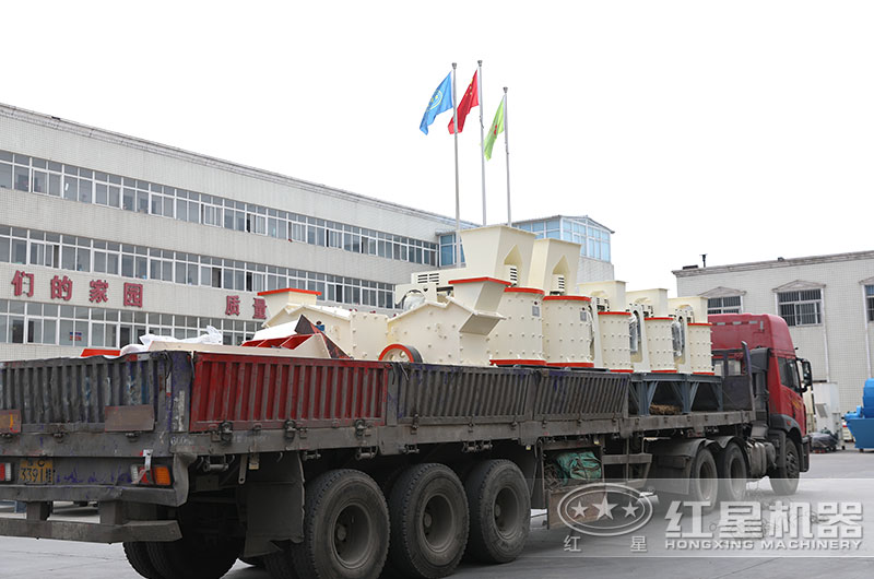 多台立式複合式制砂機發往山西